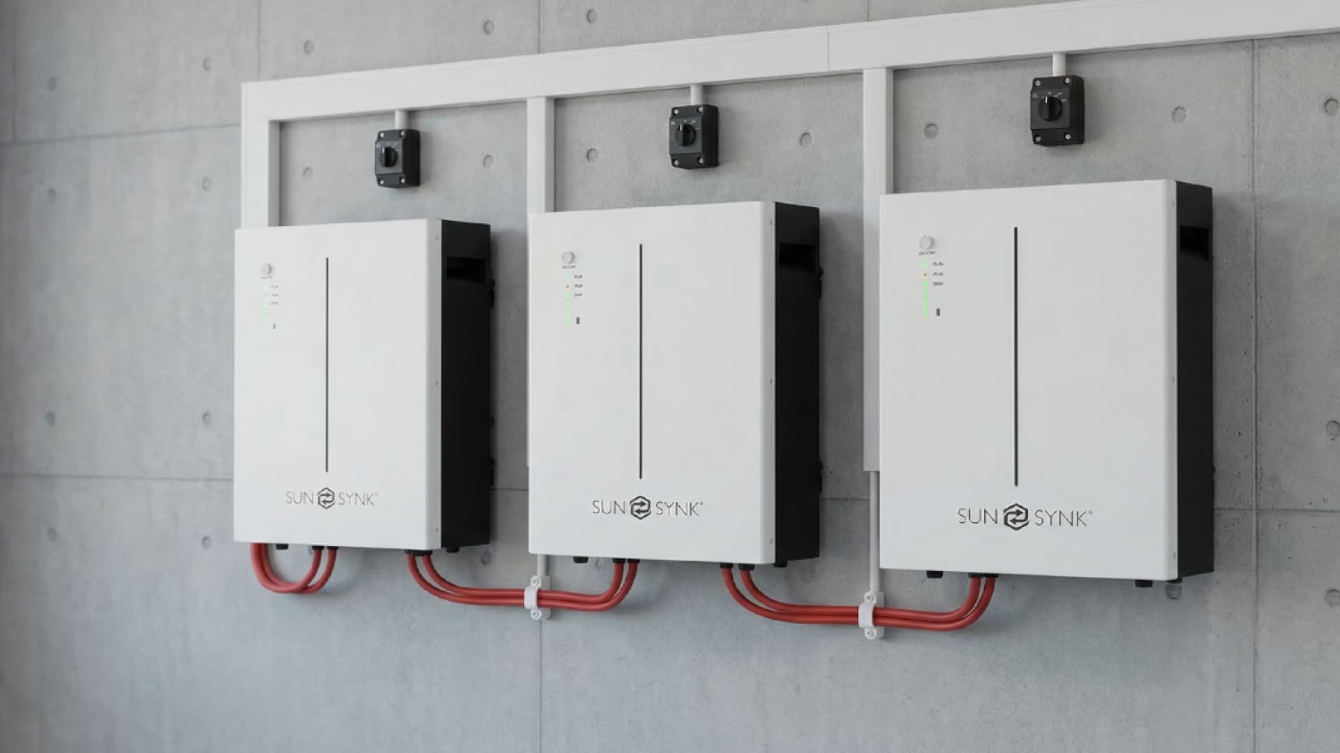 5kW Sunsynk inverter with lithium battery backup for a South African home