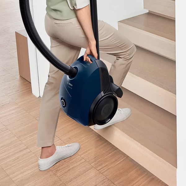 Bosch-BGBS2BU1T-Contextual-2